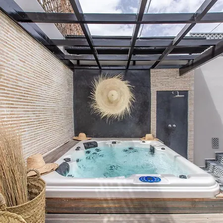 Riad Princesse Des Sables- Jaccuzzi& Spa-Breakfast